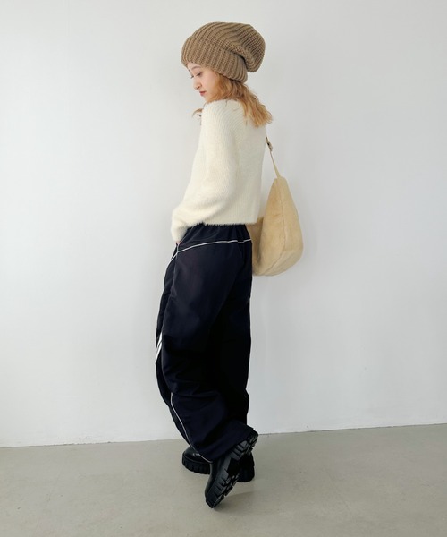 CLEA(クレア)の「カーブラインデザインワイドパンツ(その他パンツ・レディース・ブラック/ライトグレー・M)」の12枚目の写真