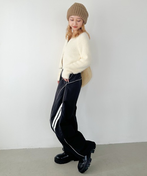 CLEA(クレア)の「カーブラインデザインワイドパンツ(その他パンツ・レディース・ブラック/ライトグレー・M)」の14枚目の写真
