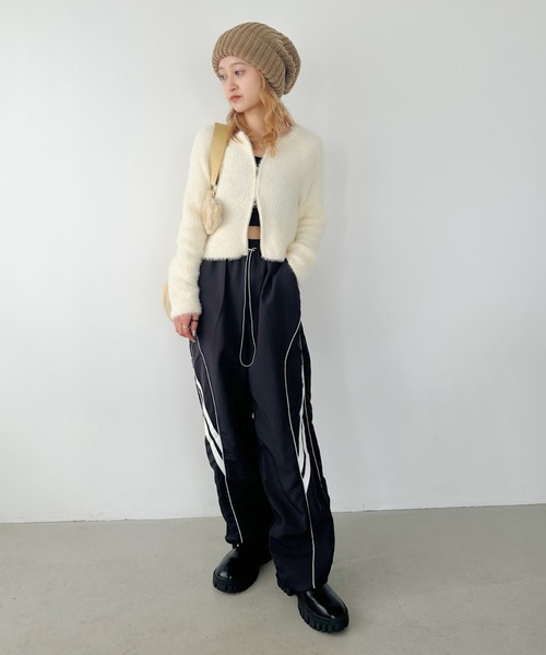 CLEA(クレア)の「カーブラインデザインワイドパンツ(その他パンツ・レディース・ブラック/ライトグレー・M)」の11枚目の写真