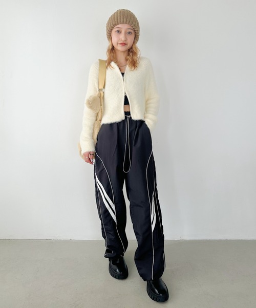CLEA(クレア)の「カーブラインデザインワイドパンツ(その他パンツ・レディース・ブラック/ライトグレー・M)」の10枚目の写真