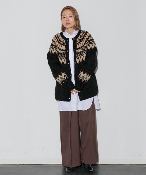 AMERICAN RAG CIE（アメリカンラグシー）の「ノルディッククルーネックカーディガン（カーディガン/ボレロ・レディース・ブラック/アイボリー・FREE）」の17枚目の写真