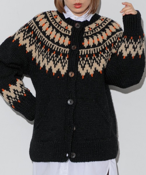 AMERICAN RAG CIE（アメリカンラグシー）の「ノルディッククルーネックカーディガン（カーディガン/ボレロ・レディース・ブラック/アイボリー・FREE）」の22枚目の写真