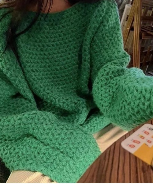 gossip！ロサンゼルス（ゴシップロサンゼルス）の「オーバーサイズ ローゲージニット（ニット/セーター・レディース・グレー/グリーン/ピンク/ホワイト/ベージュ・FREE）」の4枚目の写真