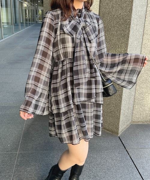apres jour(アプレジュール)の「アソートシフォンミニワンピース【ZOZOTOWN限定アイテム】(ワンピース・レディース・ピンク/ブラック系その他/アイボリー・X-LARGE/フリー)」の17枚目の写真