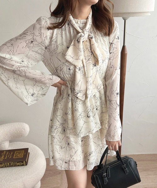 apres jour(アプレジュール)の「アソートシフォンミニワンピース【ZOZOTOWN限定アイテム】(ワンピース・レディース・ピンク/ブラック系その他/アイボリー・X-LARGE/フリー)」の7枚目の写真