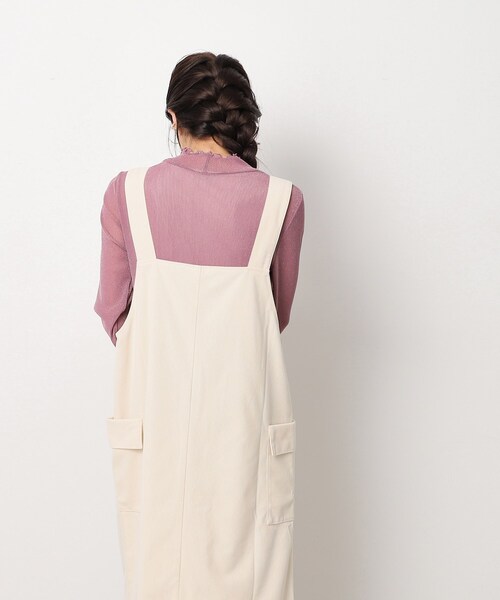 Cutie Blonde（キューティーブロンド）の「◆シアー感を楽しむ ラメ入り ハイネックトップス（Tシャツ/カットソー・レディース・ブラック/ホワイト系/ピンク系/ブルー・02/03/04）」の9枚目の写真