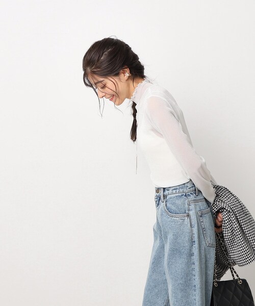 Cutie Blonde（キューティーブロンド）の「◆シアー感を楽しむ ラメ入り ハイネックトップス（Tシャツ/カットソー・レディース・ブラック/ホワイト系/ピンク系/ブルー・02/03/04）」の21枚目の写真