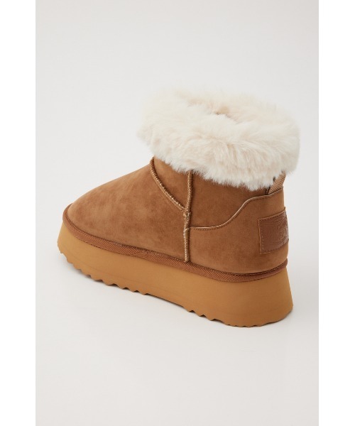 RODEO CROWNS WIDE BOWL(ロデオクラウンズワイドボウル)の「FAKE MOUTON PLATFORM BOOTS(ブーツ・レディース・ブラック/ブラウン・LARGE/MEDIUM)」の12枚目の写真