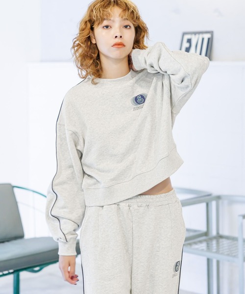 PBLIM（ページボーイリム）の「PBLIM/カラーパイピングスウェット（スウェット・レディース・グレー/ネイビー・SMALL/MEDIUM）」の3枚目の写真