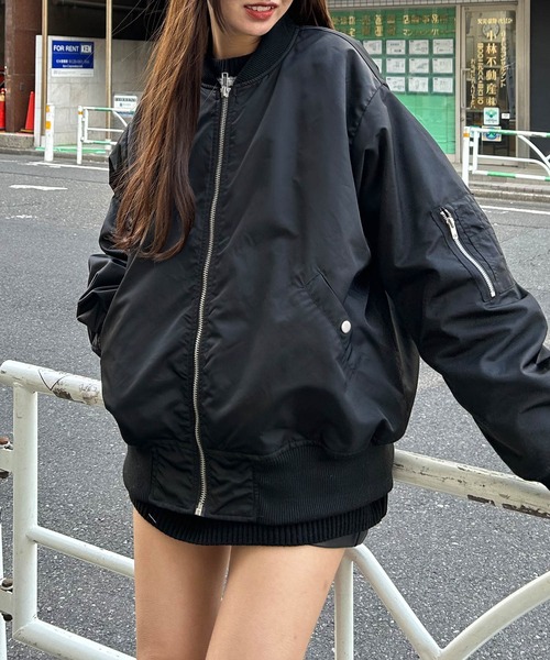 INGNI（イング）の「中綿入りBIG／MA-1（MA-1・レディース・ブラック/グレー/カーキ・M）」の8枚目の写真