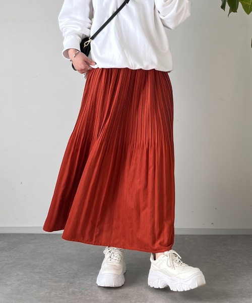 un dix cors（アンディコール）の「消しプリーツロングスカート（スカート・レディース・ネイビー/オレンジ/グリーン・FREE）」の7枚目の写真