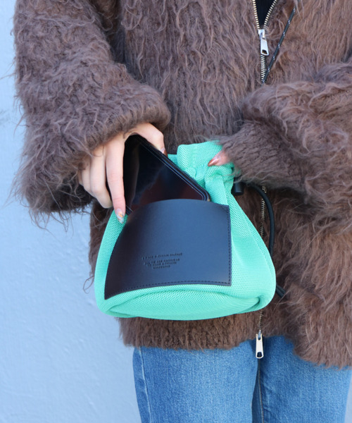 SPRUCE（スプルース）の「<SPRUCE/スプルス>マレ巾着ショルダー（ショルダーバッグ・レディース・ブラック/グリーン/ラベンダー・ONE SIZE）」の3枚目の写真