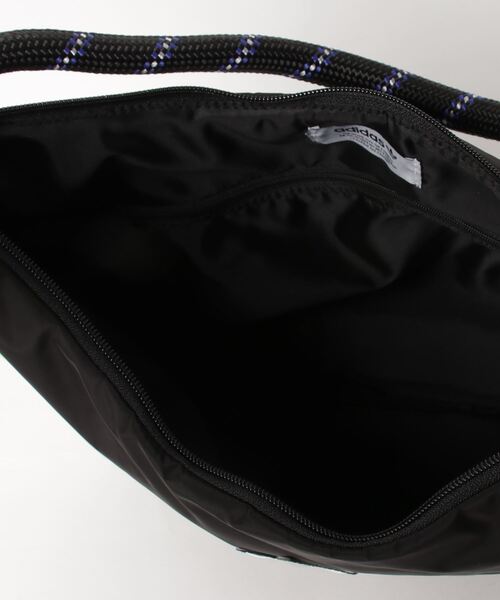 adidas（アディダス）の「ショルダーバッグ / アディダス
