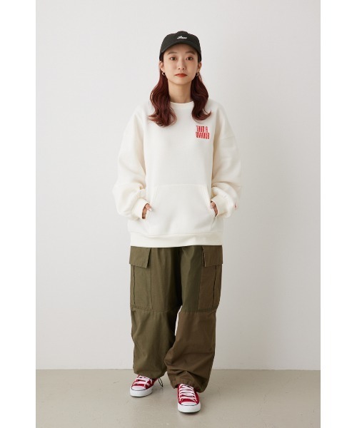 RODEO CROWNS WIDE BOWL（ロデオクラウンズワイドボウル）の「TAC アーム スウィッチングスウェット（Tシャツ/カットソー・レディース・オフホワイト/ネイビー/杢グレー/ライトグリーン・FREE）」の5枚目の写真