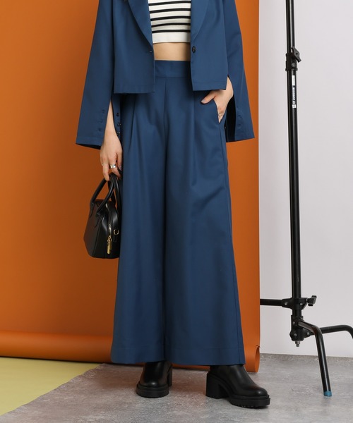 RAGEBLUE（レイジブルー）の「【SET-UP】スリットテーラードショートジャケット×ワイドフレアスラックス（テーラードジャケット・レディース・グレー/ブラック/ダークブルー・FREE）」の14枚目の写真