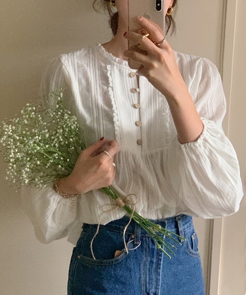 MAISON DE THERESE(メゾン ド テレーズ)の「コットン レトロ クルーネックシャツ(シャツ/ブラウス・レディース・ホワイト/アイボリー・S/M/L)」の1枚目の写真