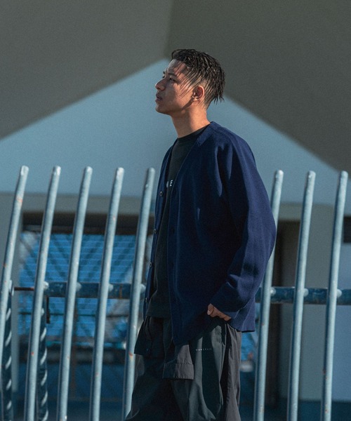 NUMERALS（ヌメラルズ）の「[NUMERALS]ウォッシャブルニットカーディガン（カーディガン/ボレロ・メンズ・ネイビー/その他8・MEDIUM/LARGE）」の17枚目の写真