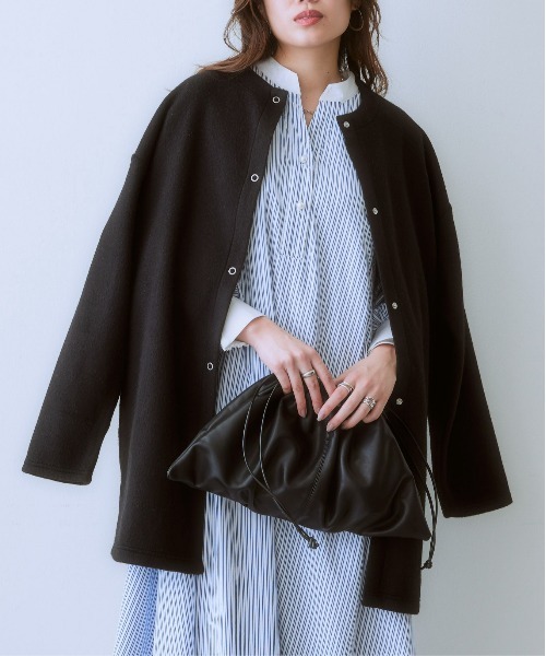 SMILE LAND（スマイルランド）の「大きいサイズ フェイクスライバーノーカラージャケット（ノーカラージャケット・レディース・ブルー系/ブラック・L～LL/3L～4L）」の11枚目の写真