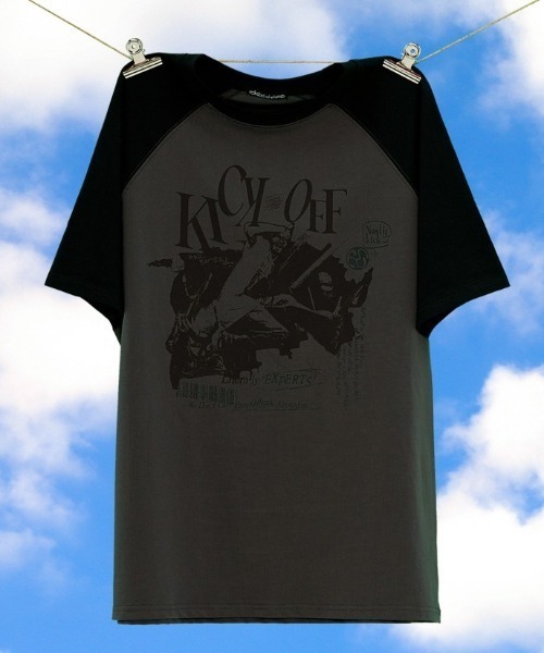 NASTY KICK(ナスティーキック)の「A'GEM/9 × .kom 『NASTY KICK/ナスティー キック』 Pitchy Raglan Tee/ピッチーラグラン 半袖Tシャツ(Tシャツ/カットソー・メンズ・チャコールグレー/ライトブルー/アイボリー・L/M)」の21枚目の写真