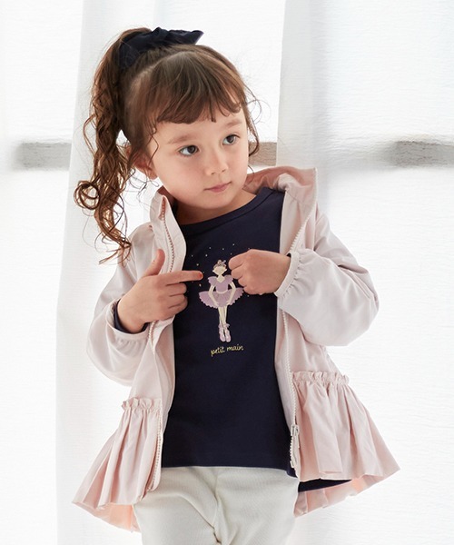 petit main(プティマイン)の「【撥水加工】ペプラムウィンブレ(ブルゾン・キッズ・ライトピンク/アイボリー/ネイビー/オレンジ・130cm/120cm/110cm/100cm/90cm/80cm)」の4枚目の写真