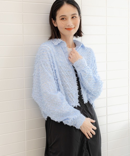 LAKOLE(ラコレ)の「フリンジクロップドシャツ / 106660(シャツ/ブラウス・レディース・ライトブルー/ブラック/オフホワイト・MEDIUM/SMALL)」の17枚目の写真