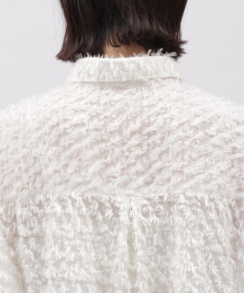 LAKOLE(ラコレ)の「フリンジクロップドシャツ / 106660(シャツ/ブラウス・レディース・ライトブルー/ブラック/オフホワイト・MEDIUM/SMALL)」の9枚目の写真