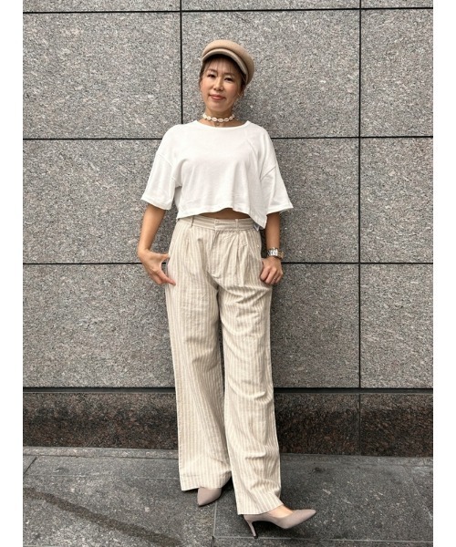 GAP（ギャップ）の「ハイライズ コットンリネン プリーツ トラウザーパンツ（その他パンツ・レディース・ホワイト×ネイビー/ベージュ/ネイビー・4/2/8/10/00/0/000/6）」の15枚目の写真