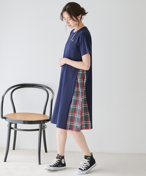 Arnold Palmer（アーノルドパーマー）の「スターモチーフ ワンピース（ワンピース・レディース・ライトベージュ/ブラック/ネイビー・M/L/S）」の11枚目の写真