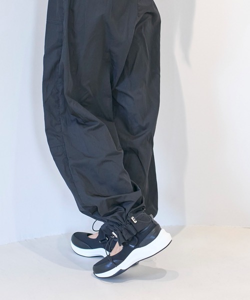 noyau（ノヤウ）の「【軽量】ベルクロスニーカー（スニーカー・レディース・ブラック/アイボリー/グレー/クリアブラック・S/M/L/LL）」の16枚目の写真