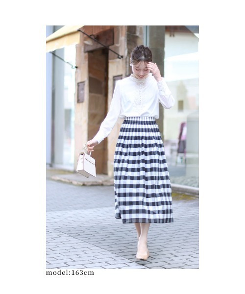 Sawa a la mode(サワアラモード)の「リバーシブルスカート(スカート・レディース・ブラック/ネイビー・FREE)」の5枚目の写真
