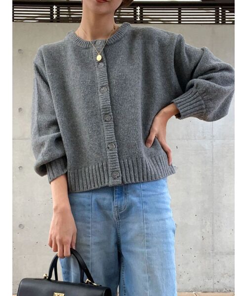 Green　Parks（グリーンパークス）の「クルーネックカーディガン（カーディガン/ボレロ・レディース・杢グレー/カーキ/ベージュ/マスタード・FREE）」の5枚目の写真