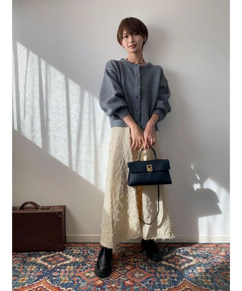 Green　Parks（グリーンパークス）の「クルーネックカーディガン（カーディガン/ボレロ・レディース・杢グレー/カーキ/ベージュ/マスタード・FREE）」の7枚目の写真