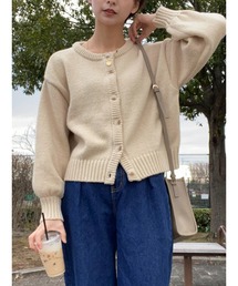 クルーネックカーディガン