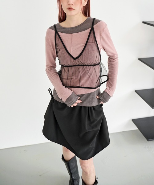 UNE MANSION（ユヌマンション）の「バイカラーステッチアンバランスビンテージレイヤードカットソー（Tシャツ/カットソー・レディース・ブラック/アイボリー/チャコール/ピンク・FREE）」の4枚目の写真