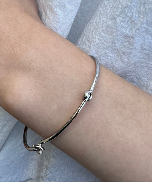 NOMINE（ノミネ）の「フックバングル（ブレスレット・レディース・ゴールド/シルバー・フリー）」の8枚目の写真