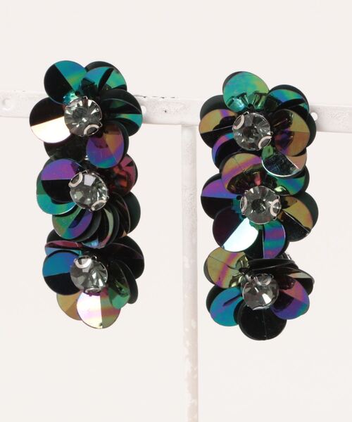 FOREVER 21(フォーエバー トゥエンティーワン)の「フラワーモチーフピアス3(ピアス(両耳用)・レディース・ホワイト系その他/その他/ブラック/ブルー・FREE)」の10枚目の写真