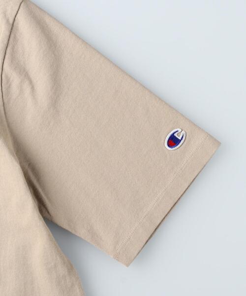 Champion(チャンピオン)の「Champion(チャンピオン)ワンポイント刺繍フレアTシャツ(Tシャツ/カットソー・レディース・ホワイト/ネイビー/ベージュ・M/L/XL)」の22枚目の写真