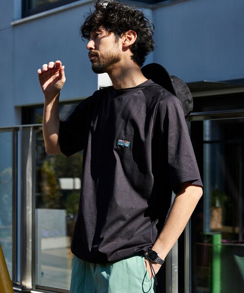 FREAK'S STORE(フリークスストア)の「限定展開 ビッグシルエット 水陸両用 ラグランスリーブ ユーティリティー Tシャツ / ラッシュガード(Tシャツ/カットソー・メンズ・ホワイト/ブラック・LARGE/MEDIUM/SMALL)」の16枚目の写真