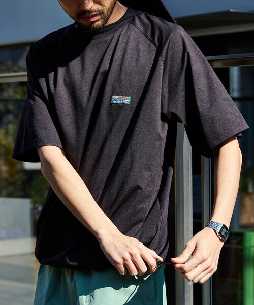 FREAK'S STORE(フリークスストア)の「限定展開 ビッグシルエット 水陸両用 ラグランスリーブ ユーティリティー Tシャツ / ラッシュガード(Tシャツ/カットソー・メンズ・ホワイト/ブラック・LARGE/MEDIUM/SMALL)」の3枚目の写真