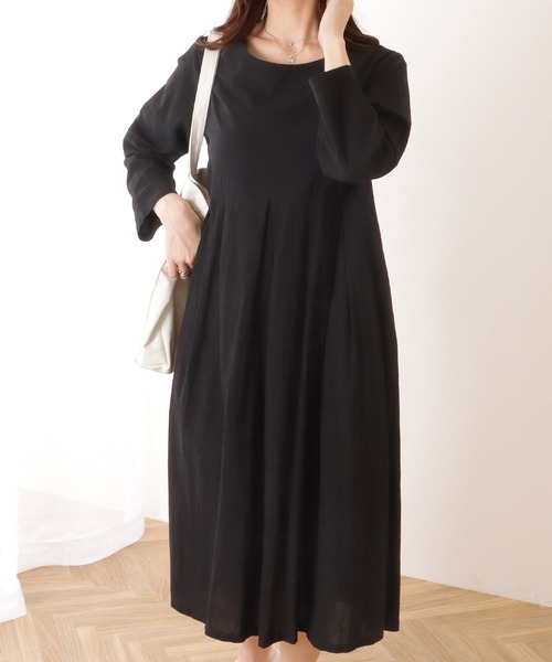 Lace Ladies(レースレディース)の「ソリッドカラー タック付き フレア ロング ワンピース(ワンピース・レディース・アイボリー/ブラック/グリーン・S/M/XL)」の7枚目の写真