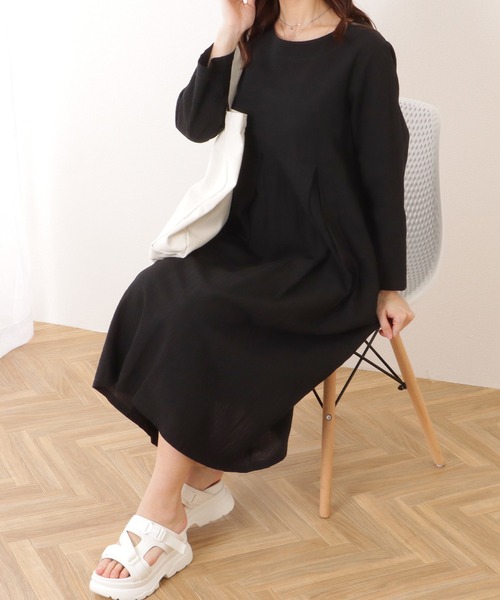 Lace Ladies(レースレディース)の「ソリッドカラー タック付き フレア ロング ワンピース(ワンピース・レディース・アイボリー/ブラック/グリーン・S/M/XL)」の8枚目の写真