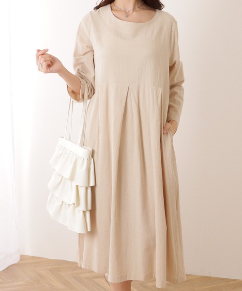 Lace Ladies(レースレディース)の「ソリッドカラー タック付き フレア ロング ワンピース(ワンピース・レディース・アイボリー/ブラック/グリーン・S/M/XL)」の16枚目の写真