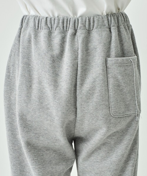 DISCOVERED(ディスカバード)の「KILAKILA DAMAGE SWEAT PANTS(スウェットパンツ・メンズ・グレー/ブラック・3)」の21枚目の写真