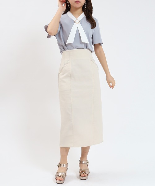 ASTORIA ODIER（アストリアオディール）の「金具パール使い配色ボウタイ半袖ブラウス（シャツ/ブラウス・レディース・ベージュ/ラベンダー/ホワイト/ライトグレー・MEDIUM/LARGE）」の9枚目の写真