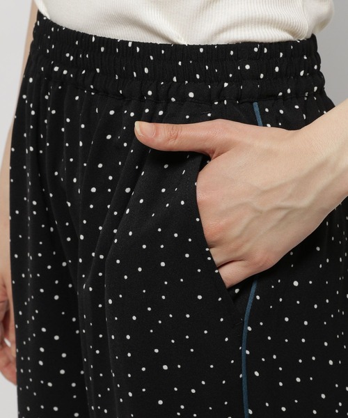 niko and...（ニコアンド）の「DRYユルプリントパンツ（その他パンツ・レディース・ブラック/ホワイト/チャコール/ダークブルー/スモーク/ライトグリーン・FREE）」の20枚目の写真