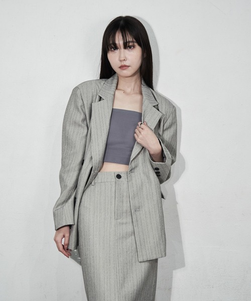 Y/lim(イリム)の「クロップド丈カップ付き細肩紐ベアキャミ(キャミソール・レディース・チャコールグレー/ブラック/オフホワイト・FREE)」の19枚目の写真