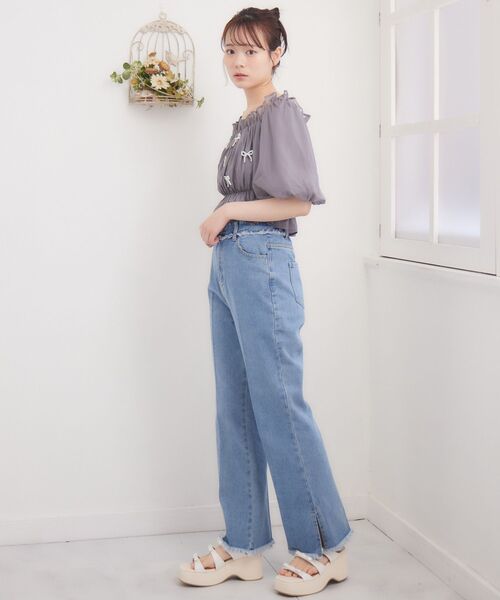 ems excite（エムズエキサイト）の「パールリボンバルーンBL（シャツ/ブラウス・レディース・ピンク/ライトグレー/ナチュラル・FREE）」の17枚目の写真