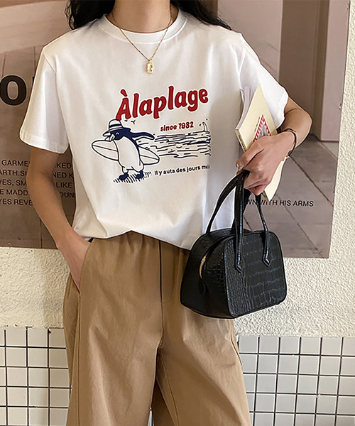 Girly Doll(ガーリードール)の「ロゴイラストTシャツ(Tシャツ/カットソー・レディース・ネイビー/ホワイト・M/L)」の2枚目の写真