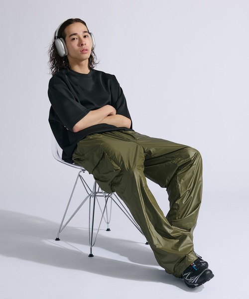 WETTEMPT（ウィテンプト）の「SHINY EASY CARGO PANTS