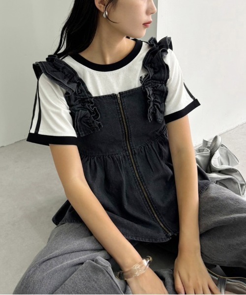 one after another NICE CLAUP(ワンアフターアナザーナイスクラップ)の「ダブルフリルデニムチュニック/WEB限定アイテム(チュニック・レディース・ブラック/サックスブルー・FREE)」の5枚目の写真